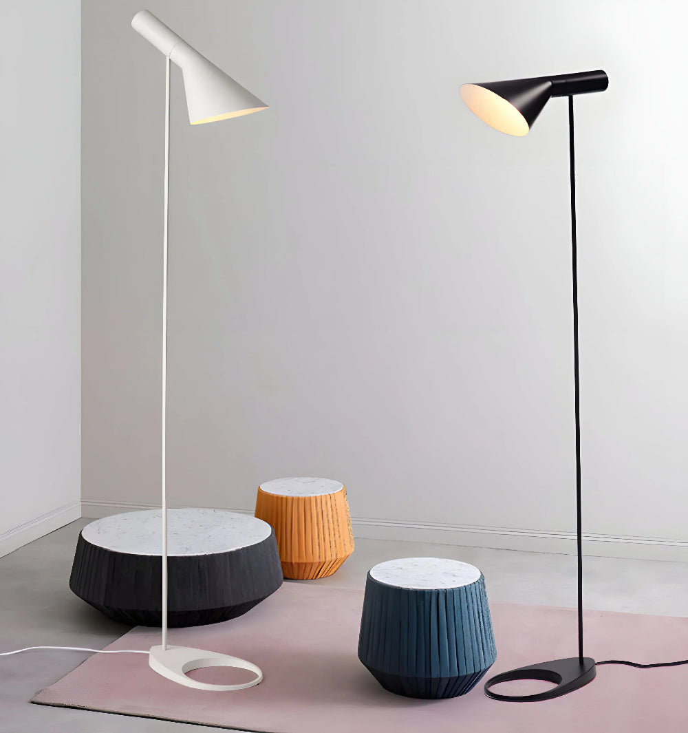 AJ Floor Lamp - Yiarolight
