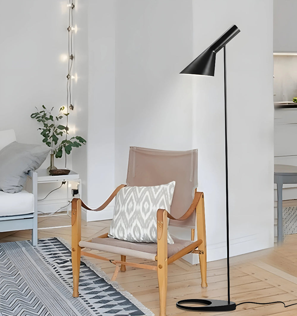 AJ Floor Lamp - Yiarolight