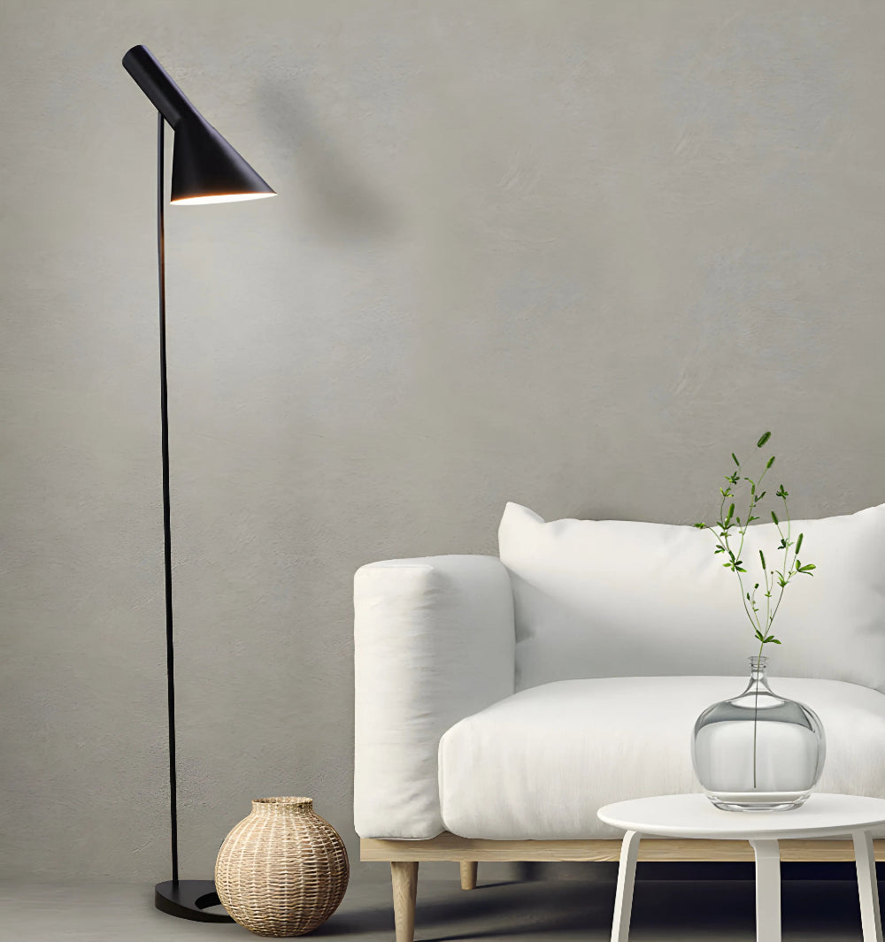 AJ Floor Lamp - Yiarolight