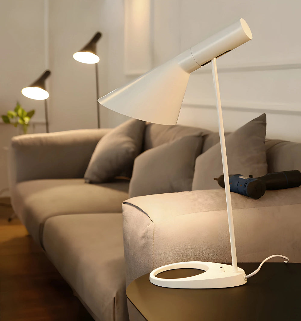 AJ Table Lamp - Yiarolight