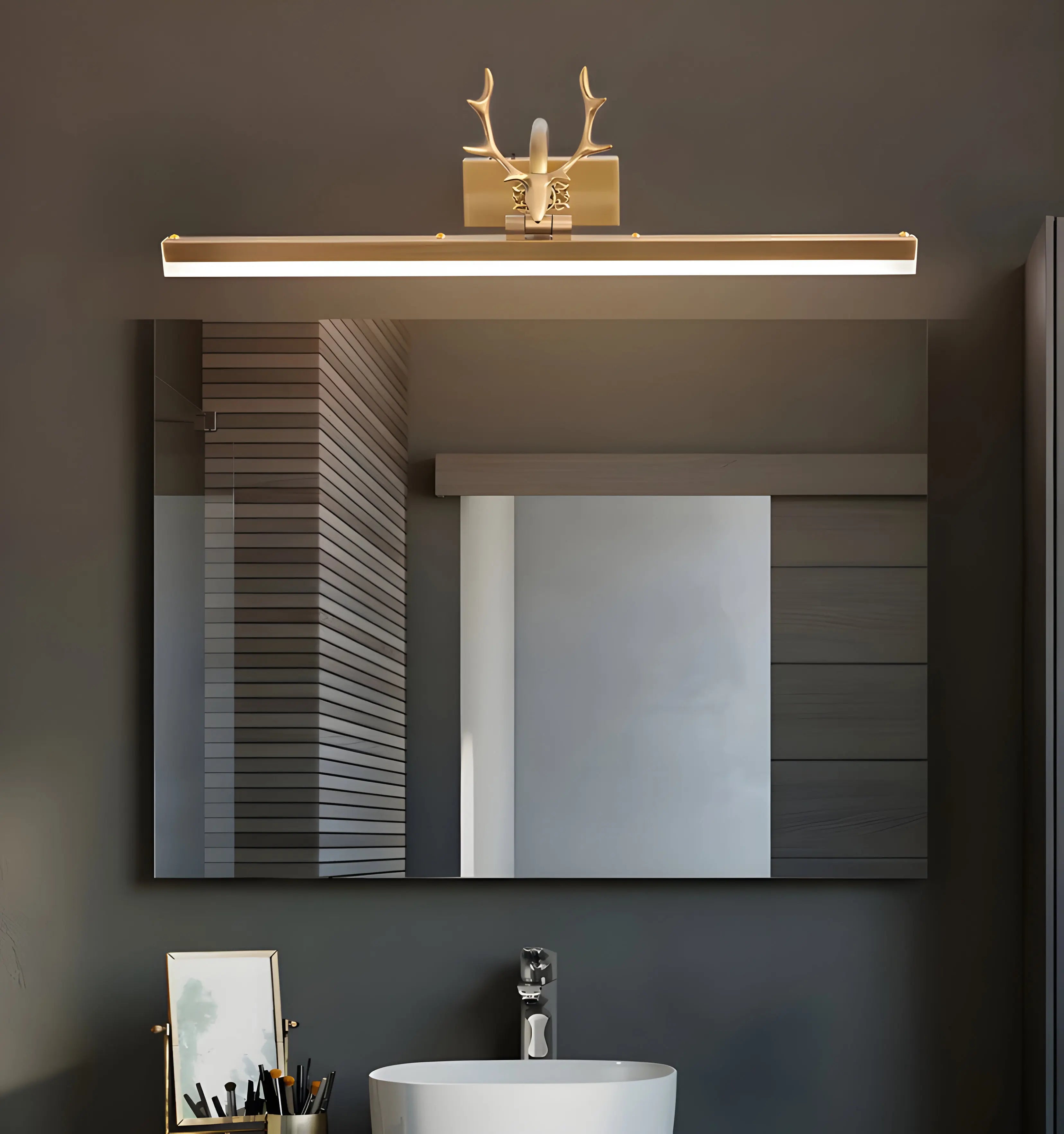 Adelaide Antler Brass Wall Lamp - Auraolight