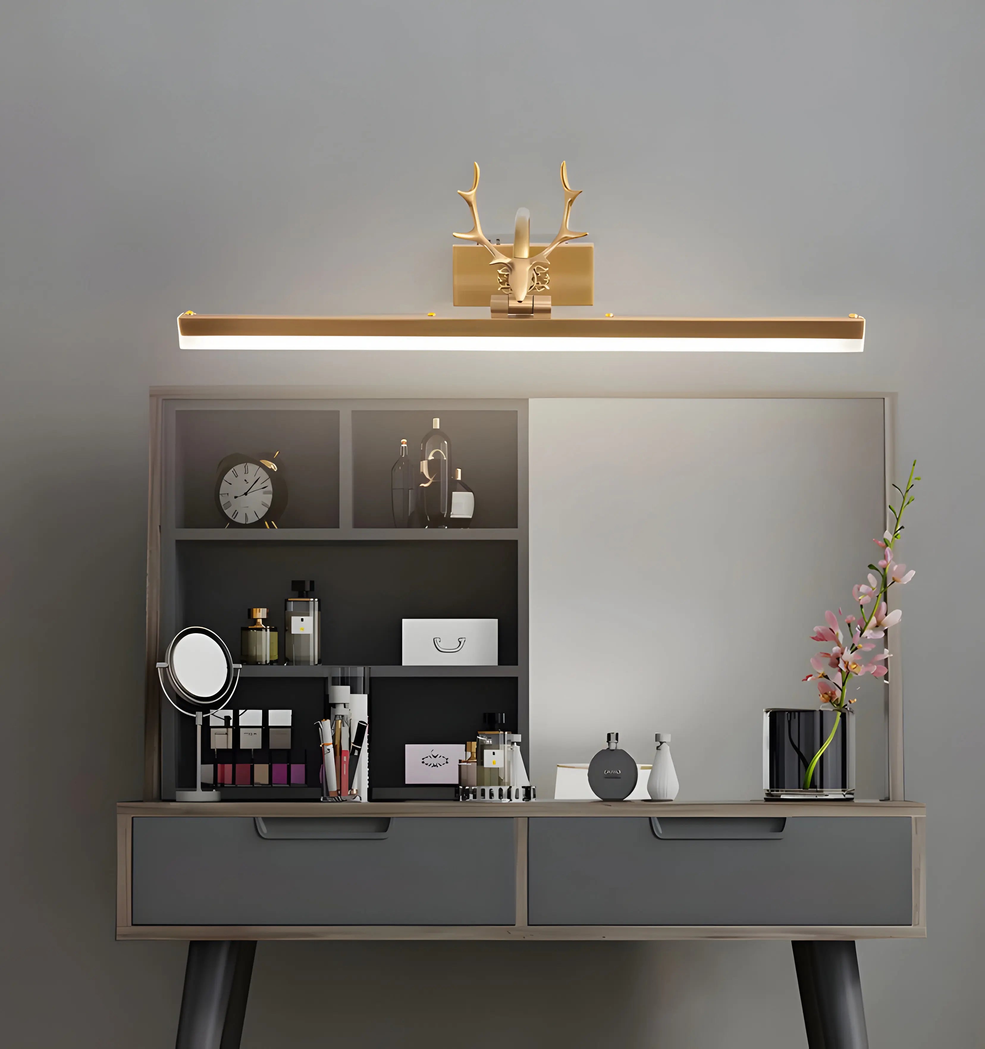 Adelaide Antler Brass Wall Lamp - Auraolight