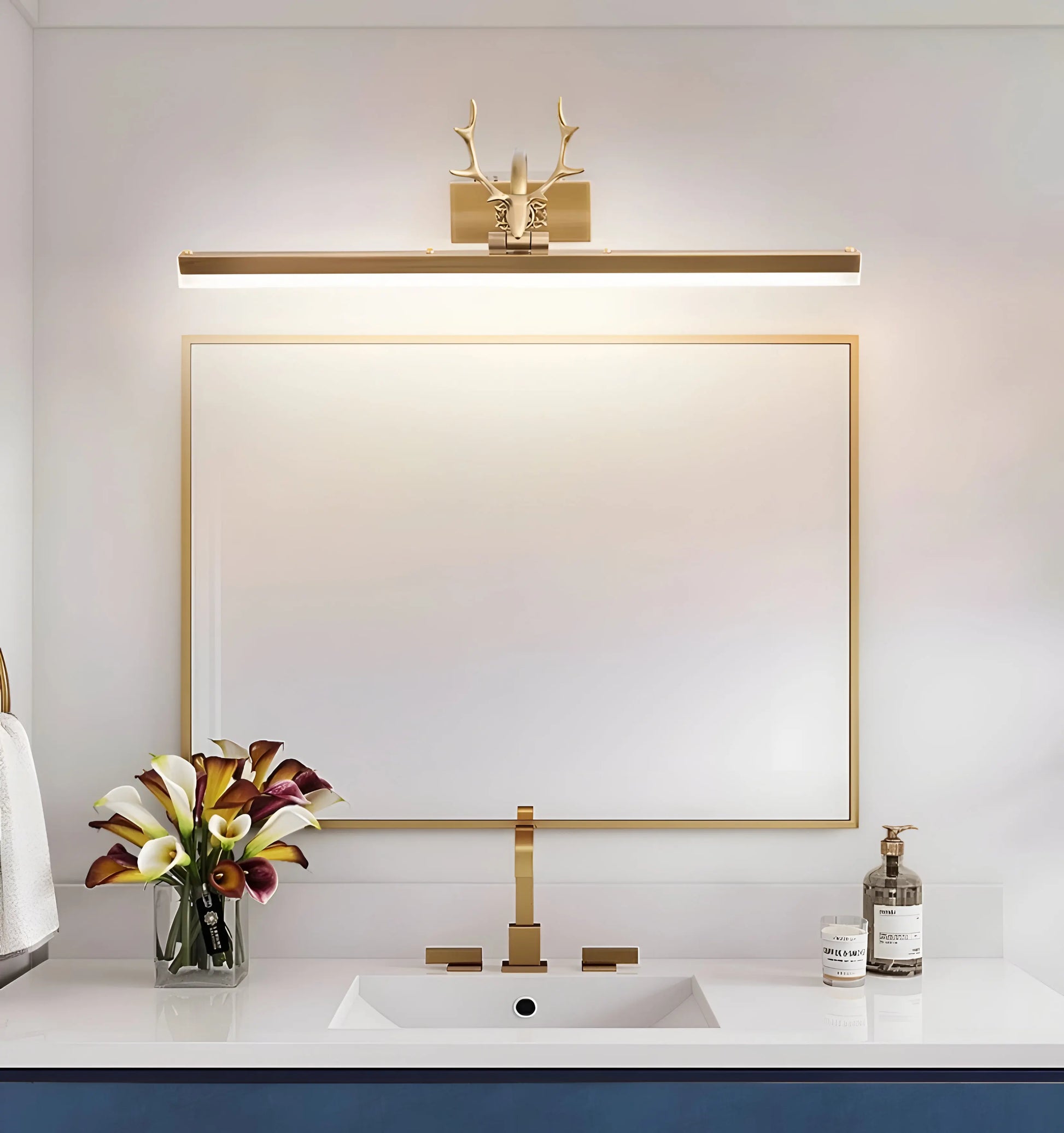 Adelaide Antler Brass Wall Lamp - Auraolight