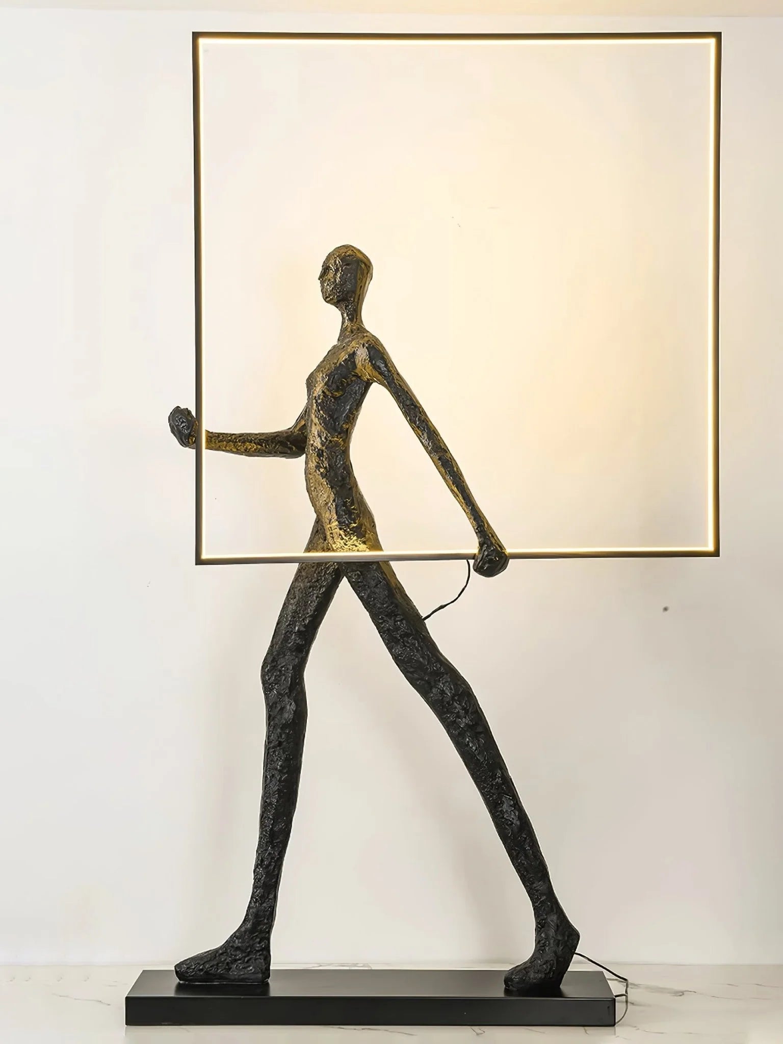 Aeon Sculpture Floor Lamp - Yiarolight