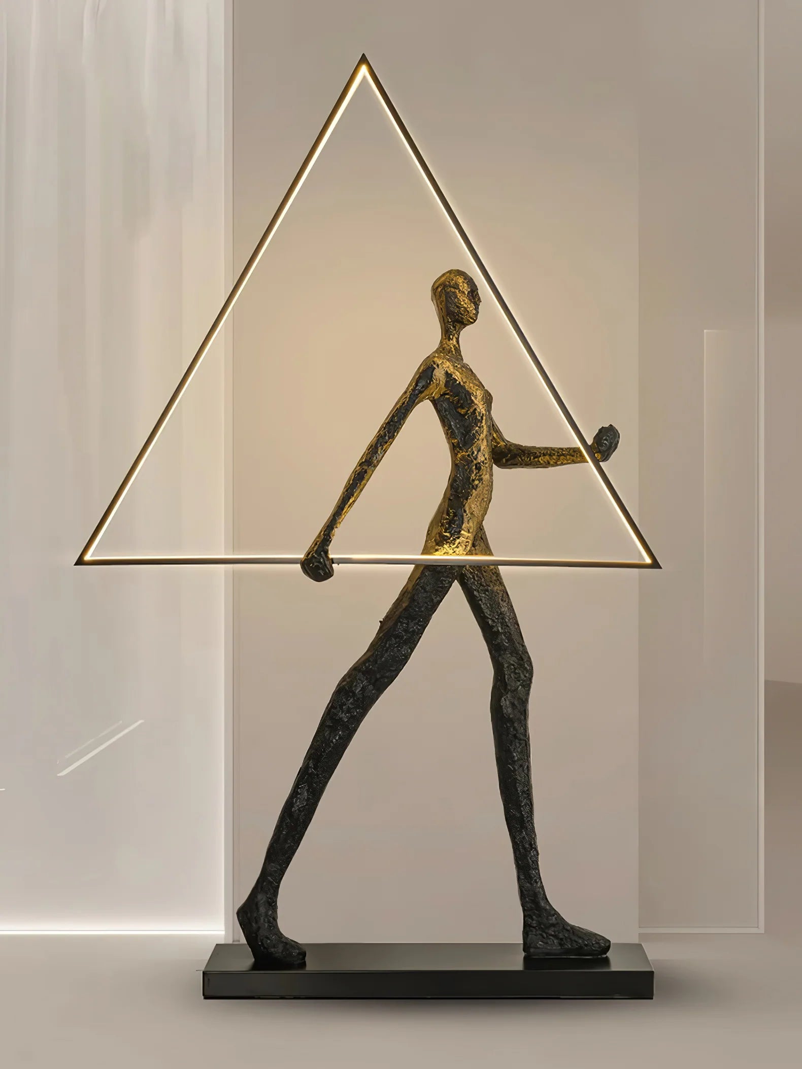 Aeon Sculpture Floor Lamp - Yiarolight
