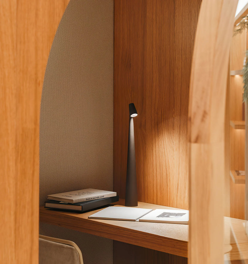 Africa Built-in Battery Table Lamp - Yiarolight