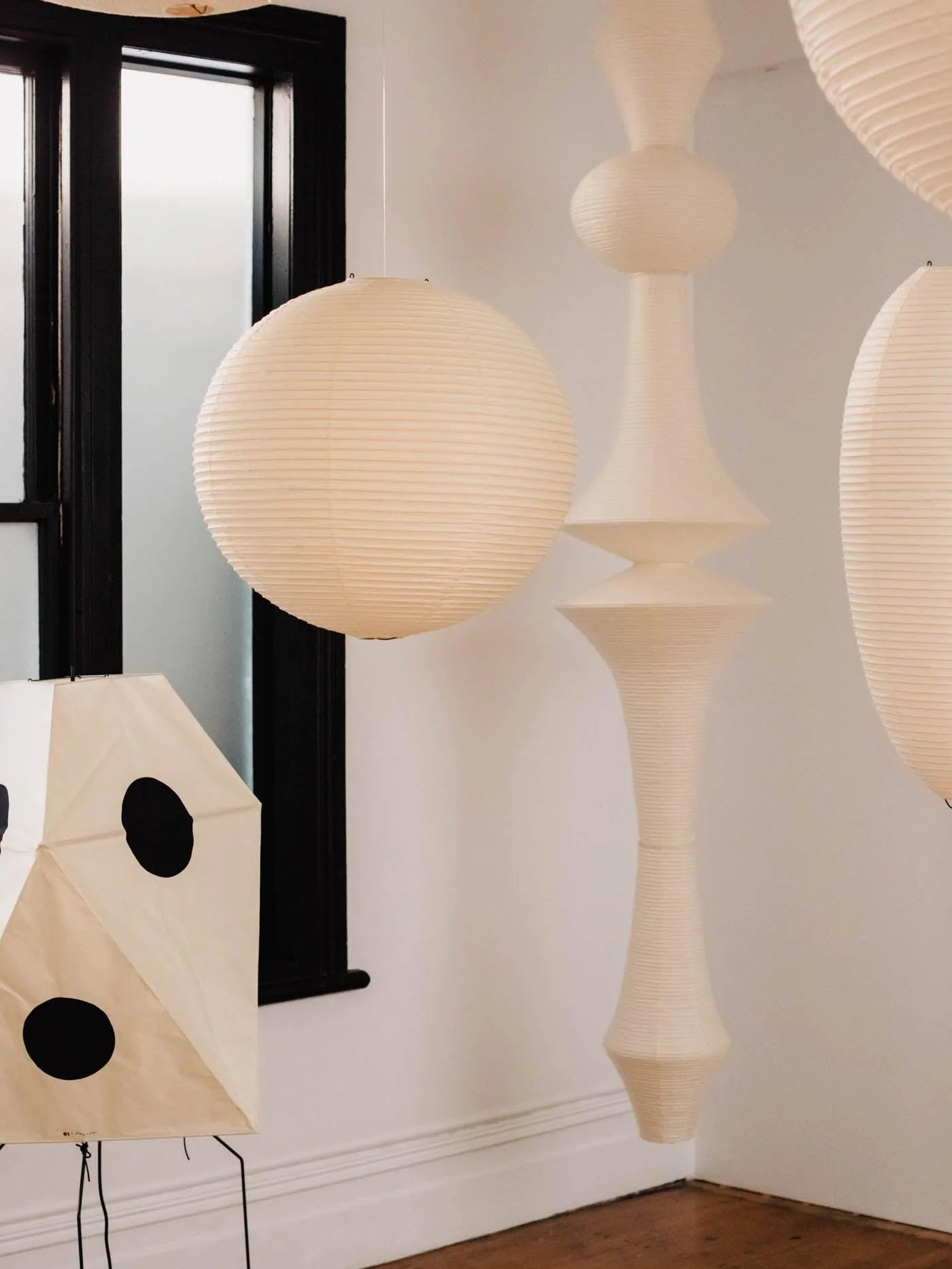 Washi Paper E Pendant Light - Yiarolight