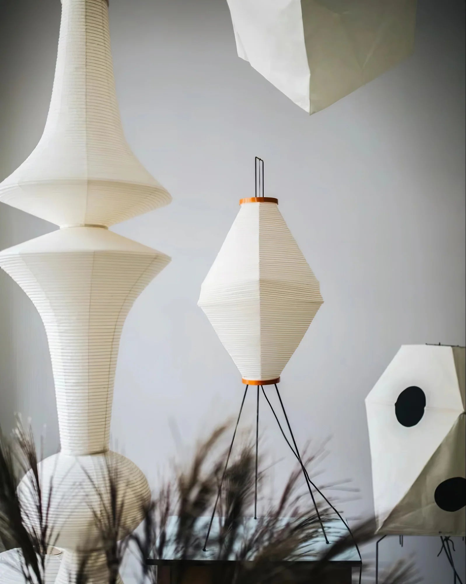 Washi Paper E Pendant Light - Yiarolight