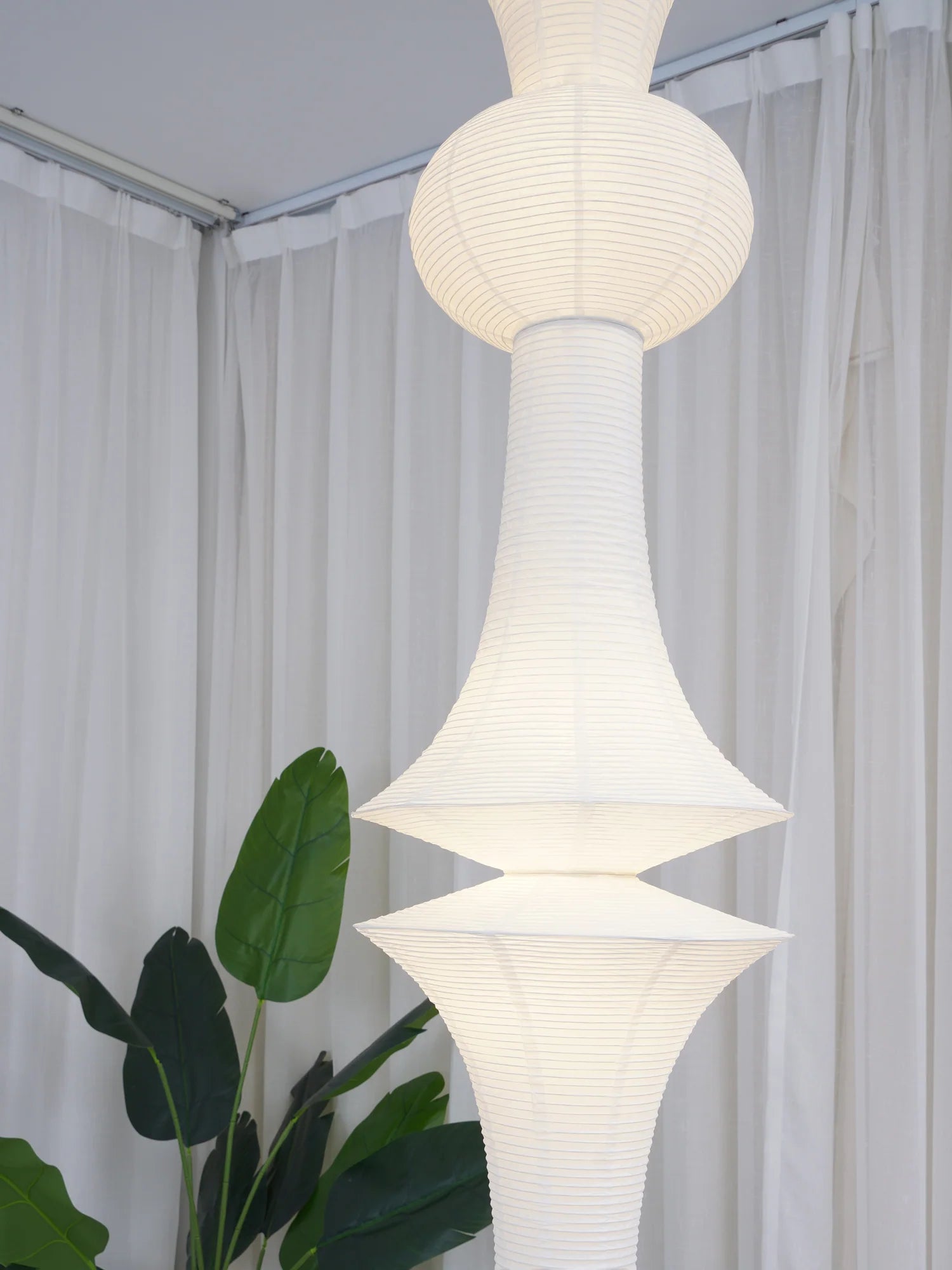 Washi Paper E Pendant Light - Yiarolight