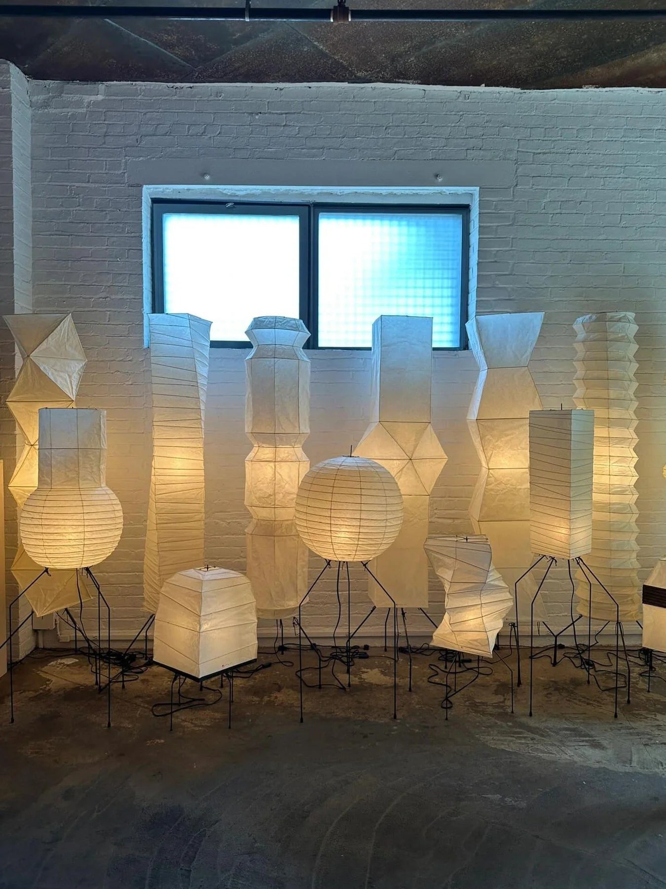 Washi Paper UF3-DL Floor Lamp - Yiarolight