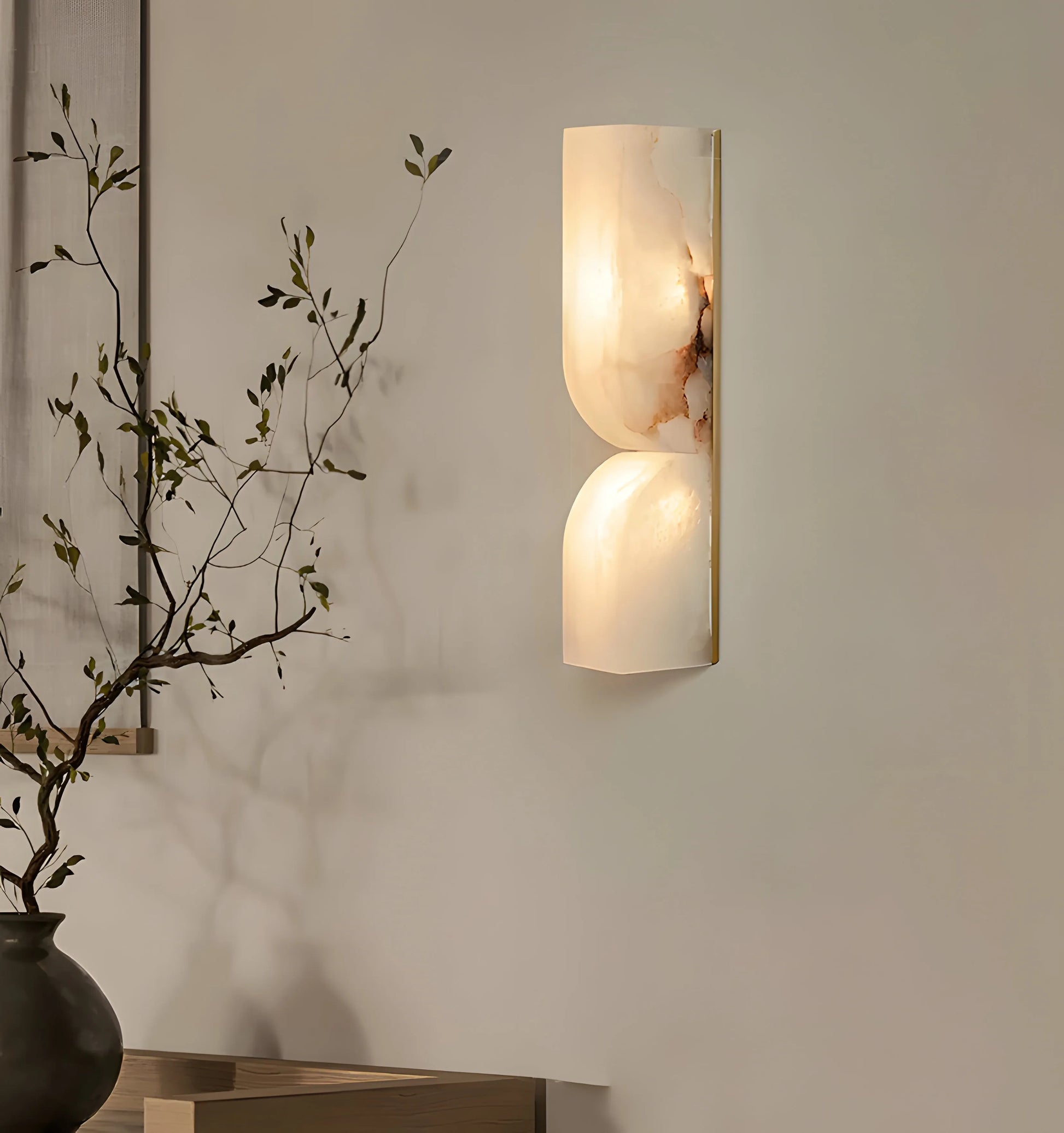 Alabaster Essence Wall Sconce - Yiarolight