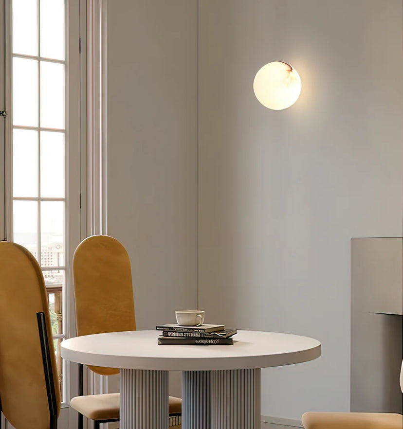 Alabaster Mini Orb Wall Lamp - Yiarolight
