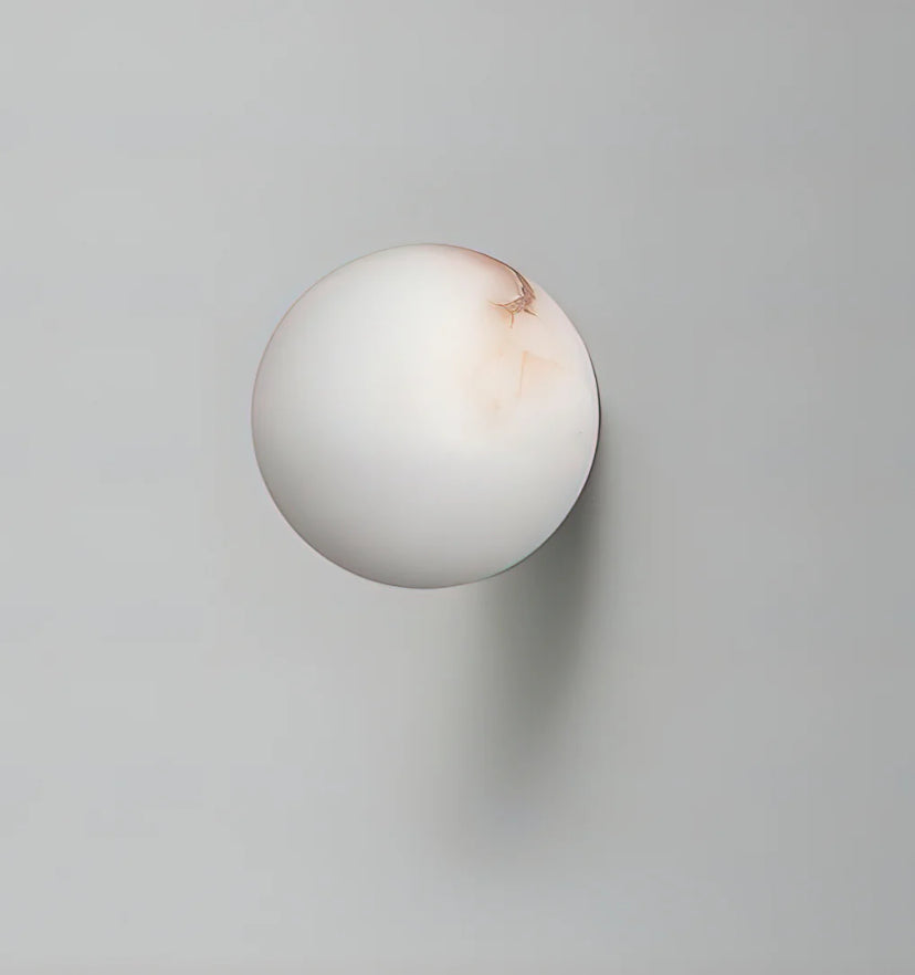 Alabaster Mini Orb Wall Lamp - Yiarolight