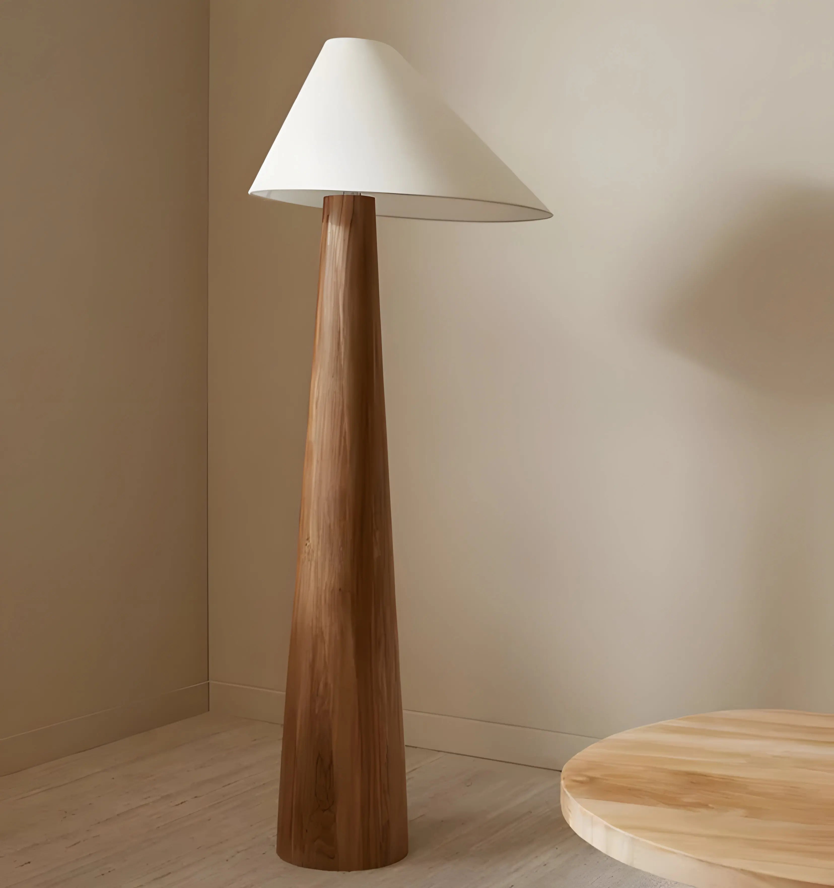 Alain Log Floor Lamp - Yiarolight