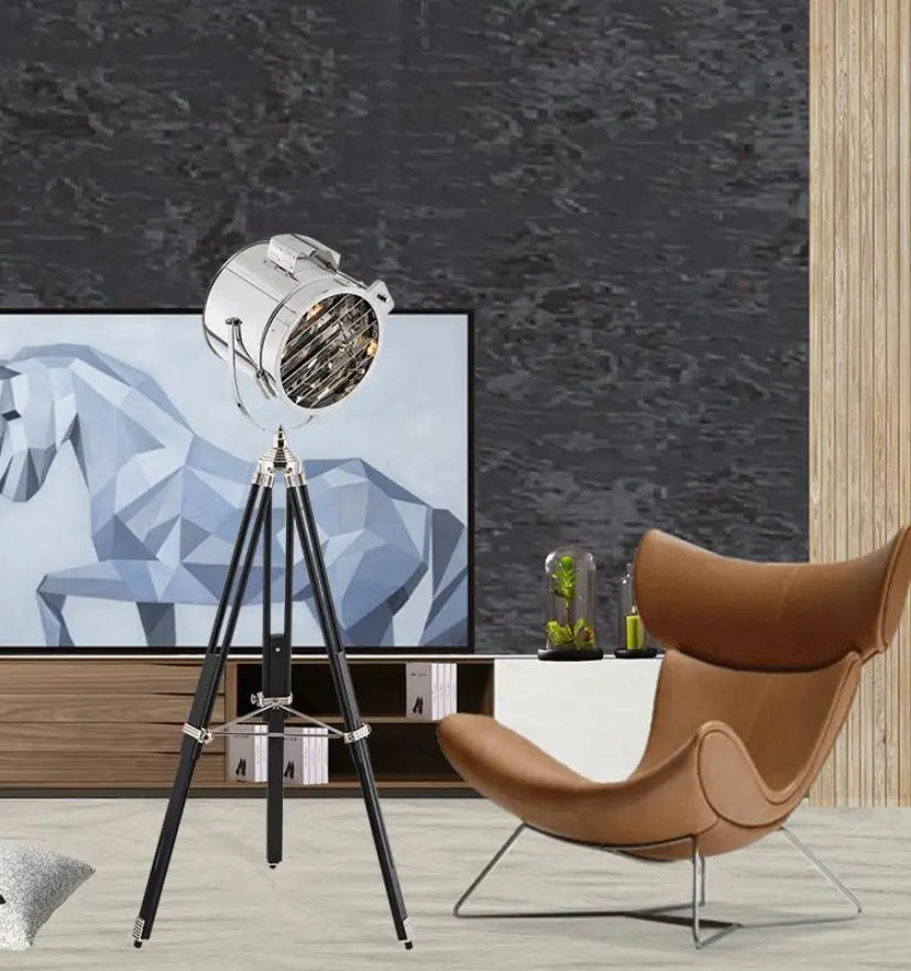 Alfred Tripod Floor Lamp - Yiarolight
