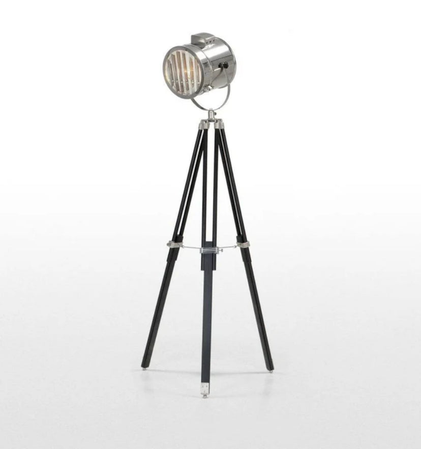 Alfred Tripod Floor Lamp - Yiarolight