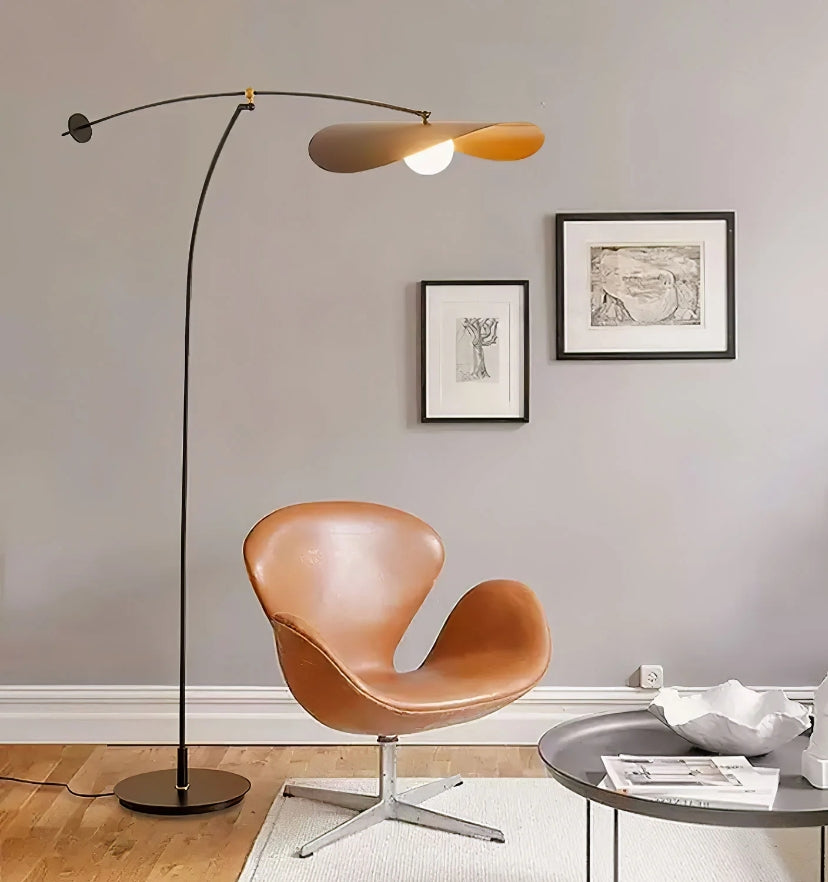 Alonso Floor Lamp - Yiarolight