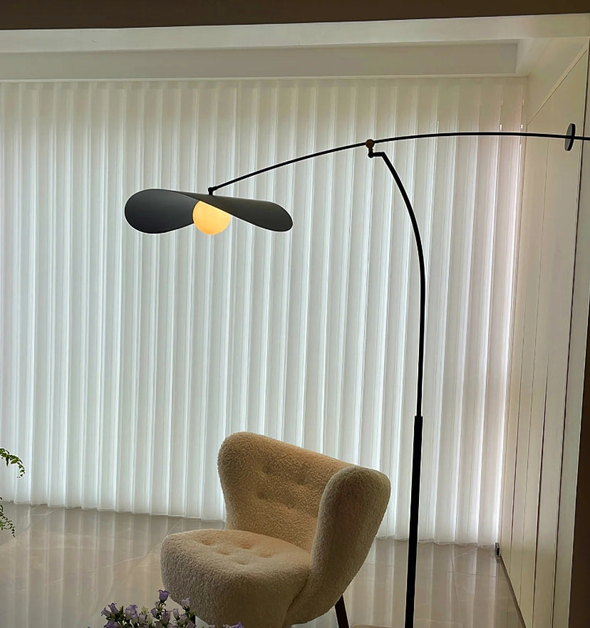 Alonso Floor Lamp - Yiarolight