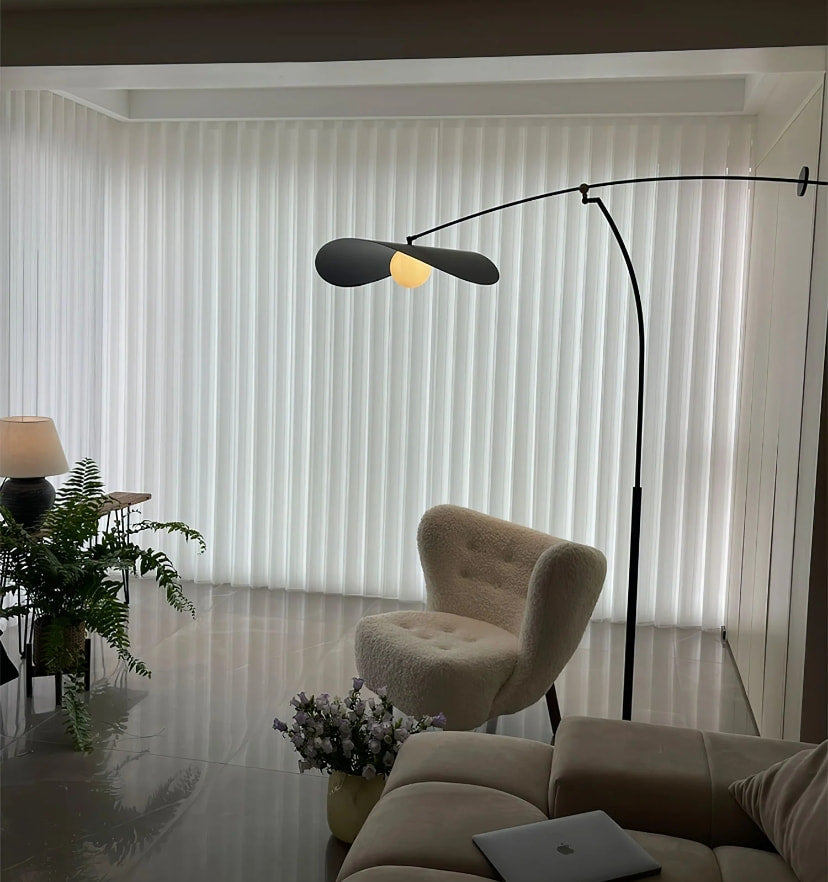 Alonso Floor Lamp - Yiarolight