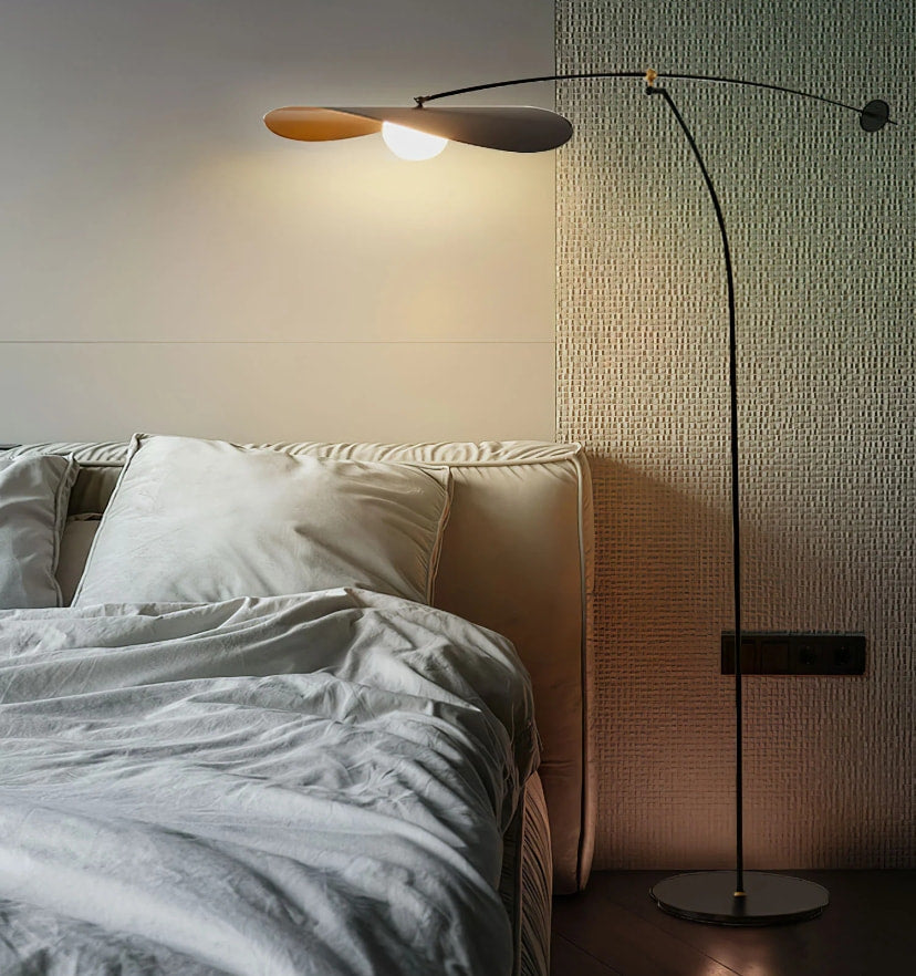 Alonso Floor Lamp - Yiarolight