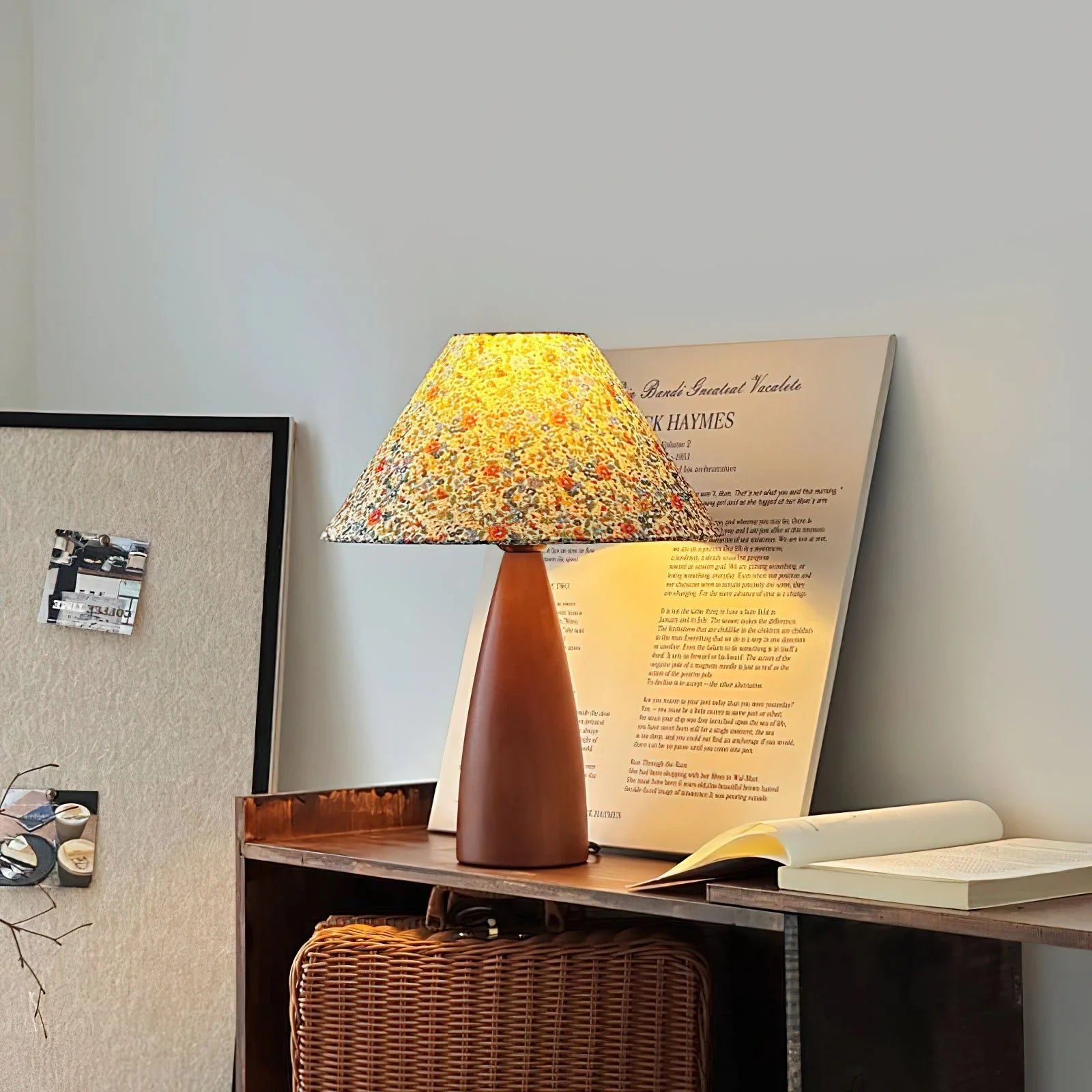 Amelia Blossom Table Lamp - Yiarolight