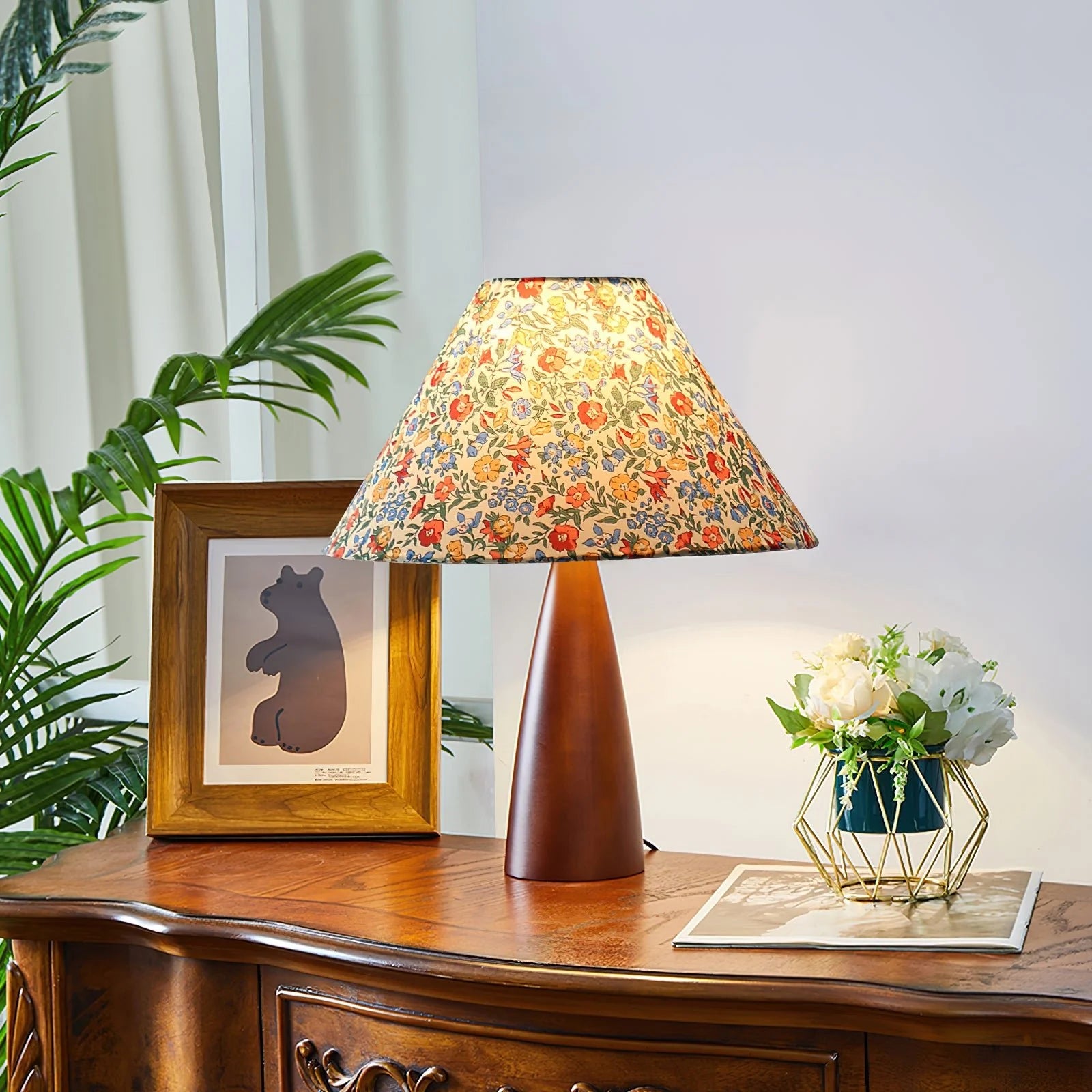 Amelia Blossom Table Lamp - Yiarolight