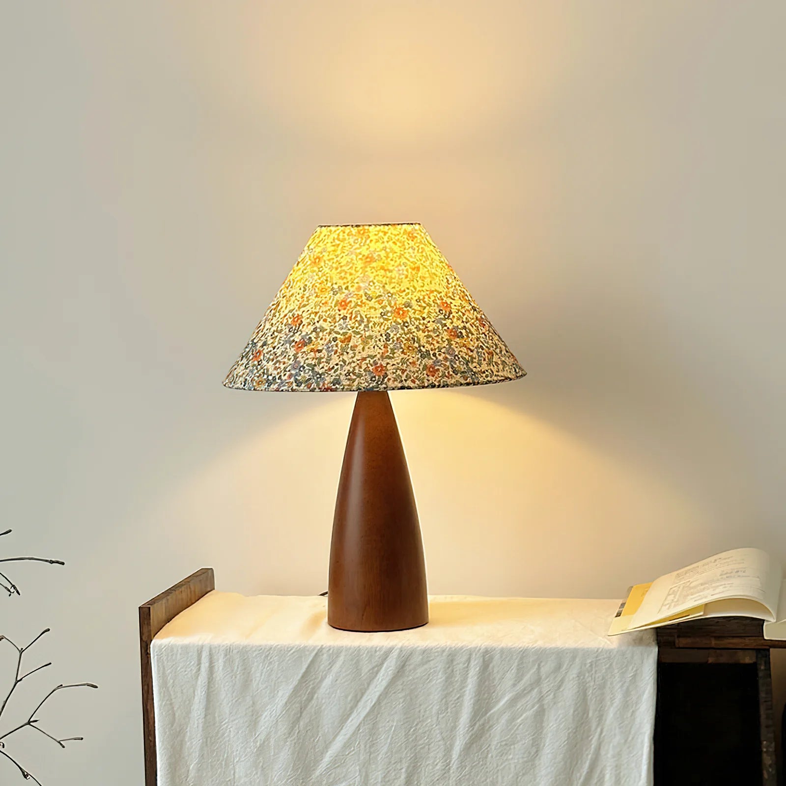 Amelia Blossom Table Lamp - Yiarolight