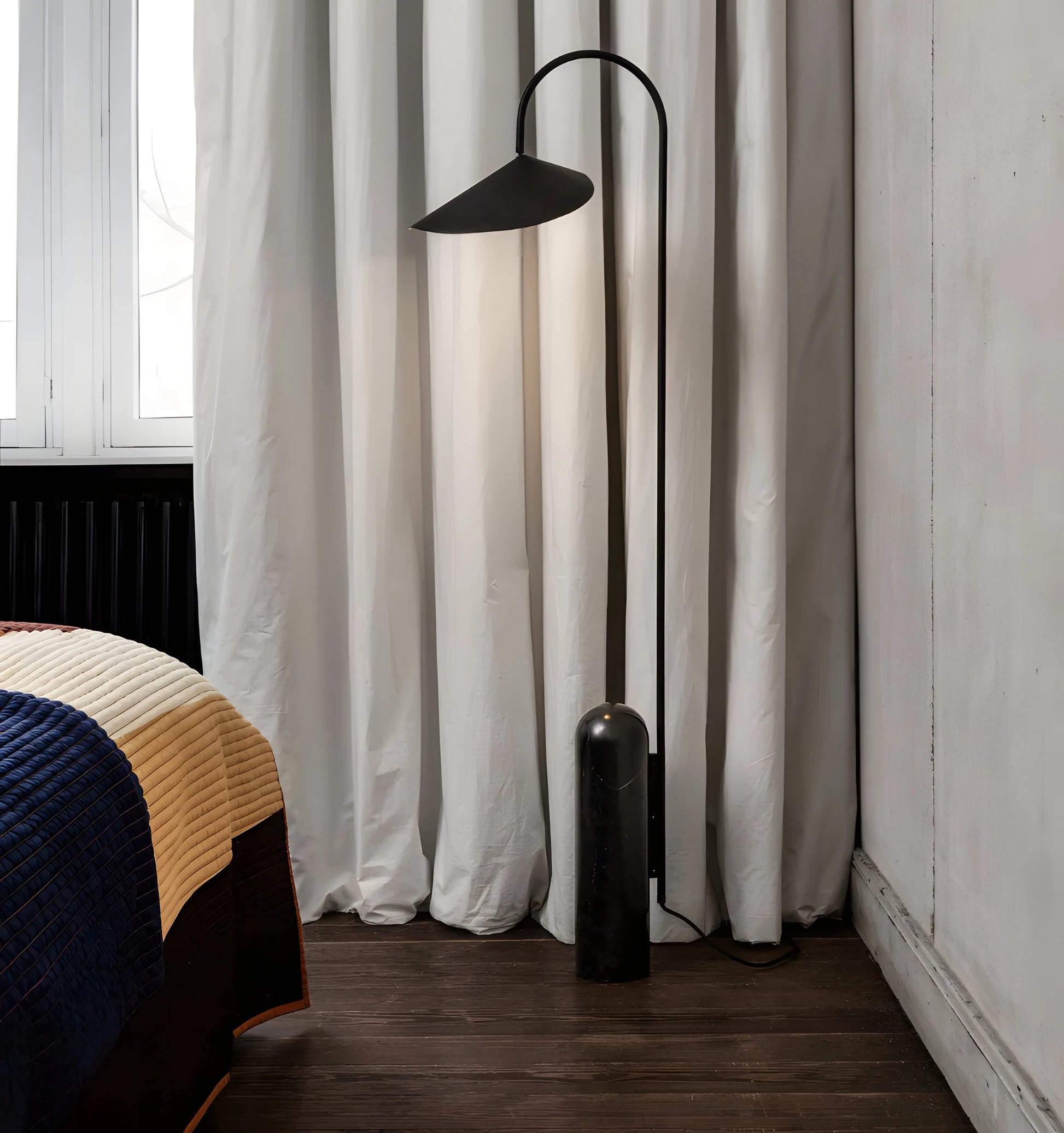 Arum Floor Lamp - Yiarolight