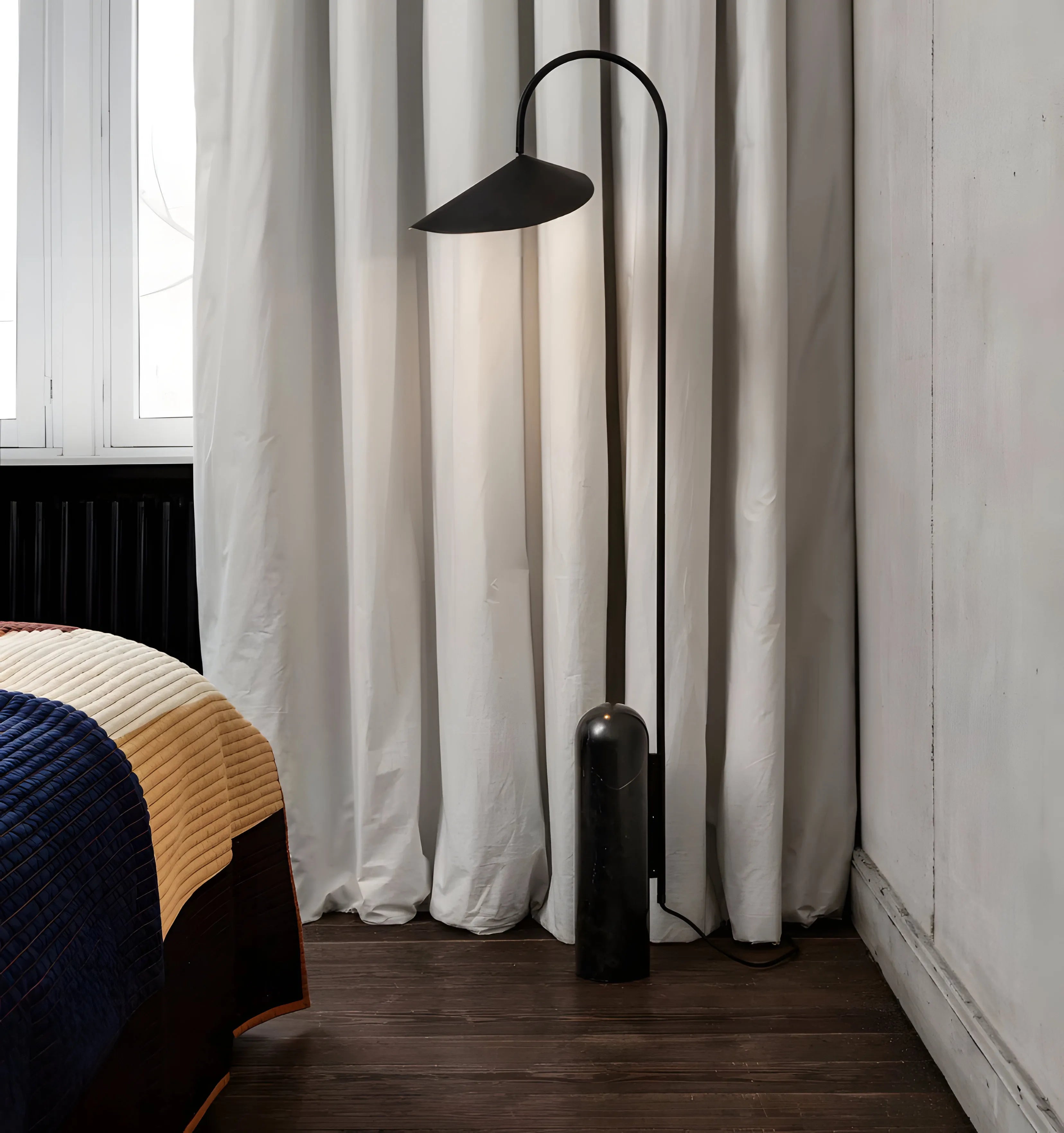 Arum Floor Lamp - Yiarolight