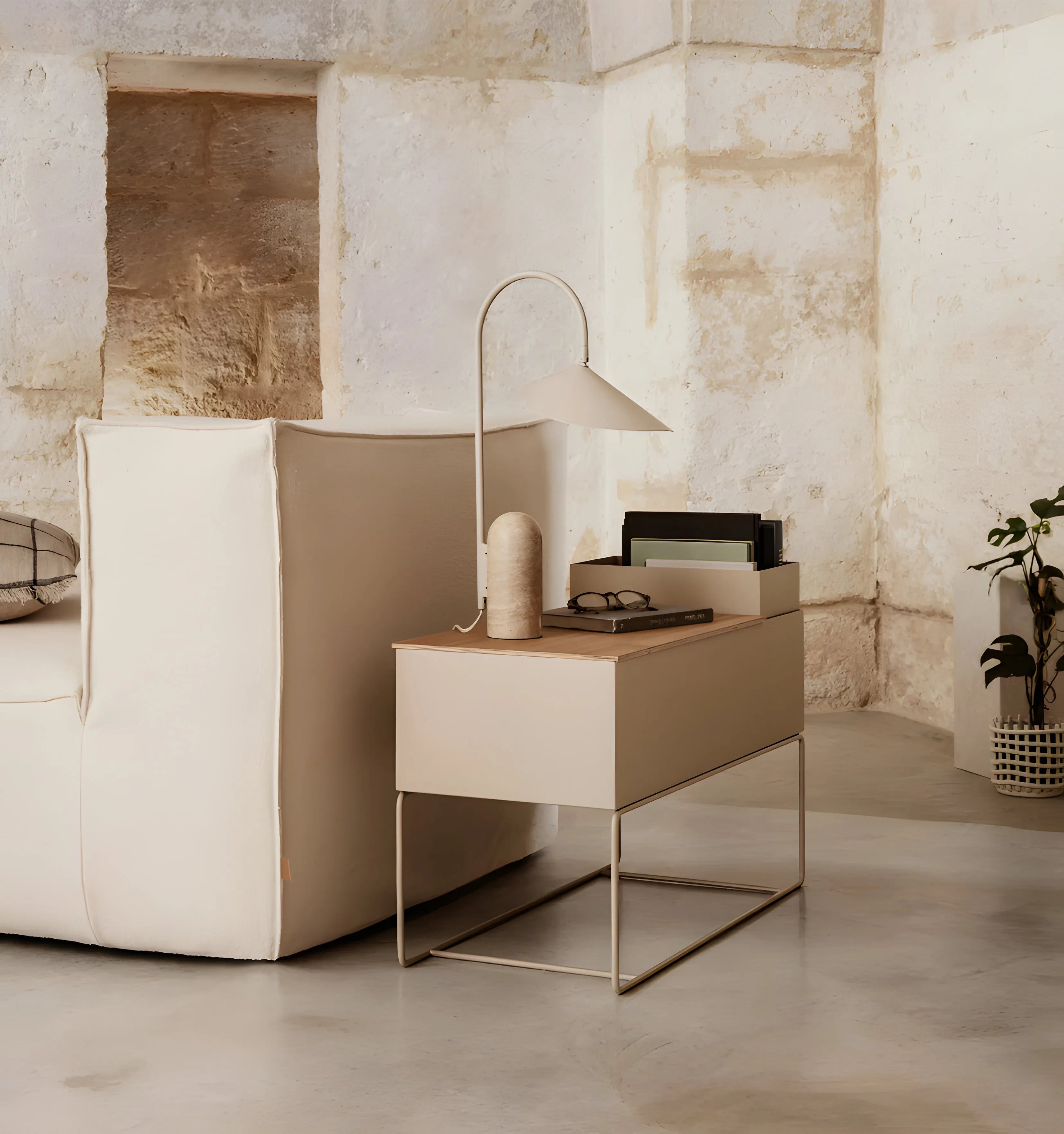 Arum Table Lamp - Yiarolight