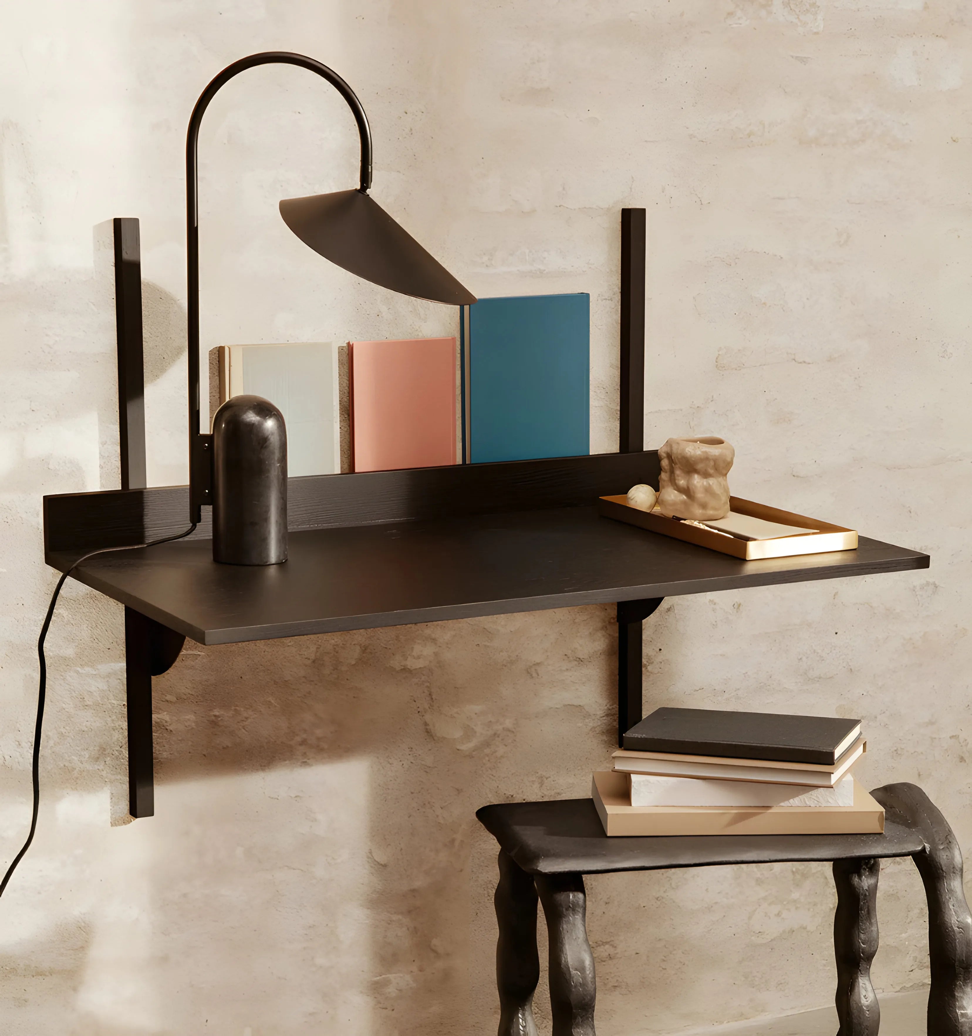 Arum Table Lamp - Yiarolight
