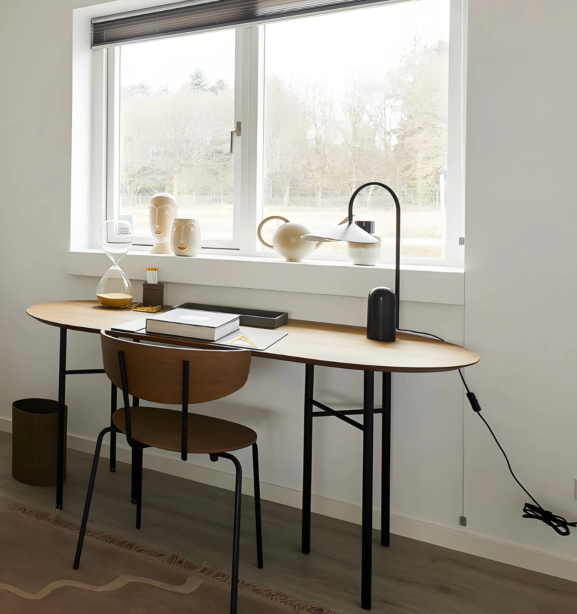 Arum Table Lamp - Yiarolight