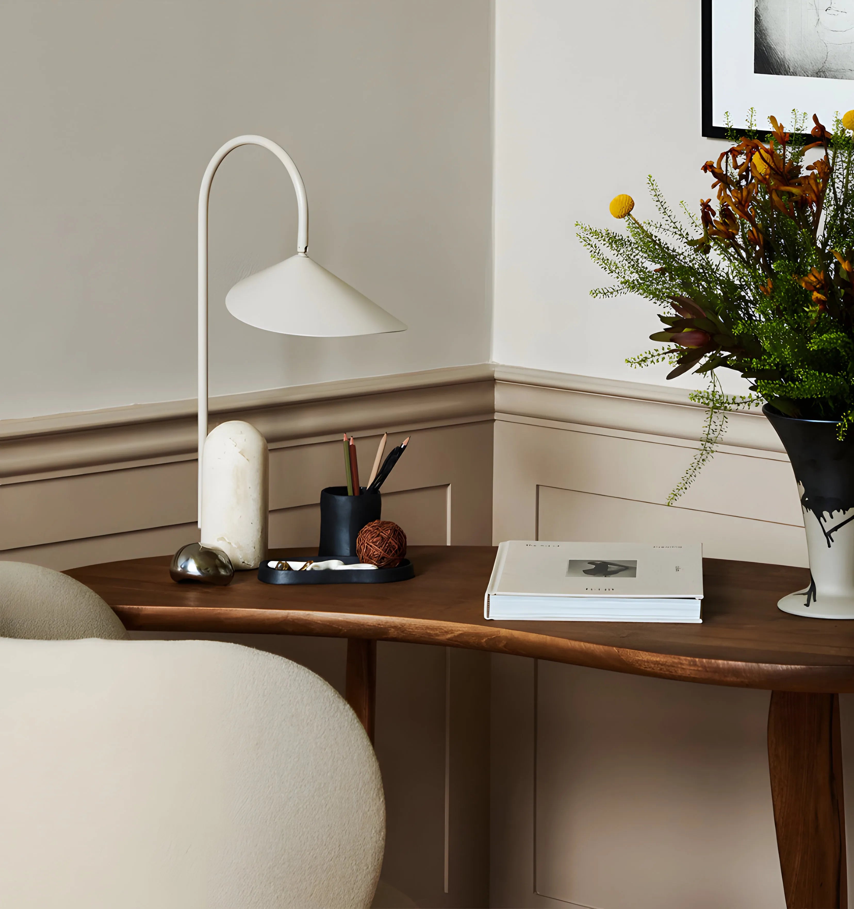 Arum Table Lamp - Yiarolight