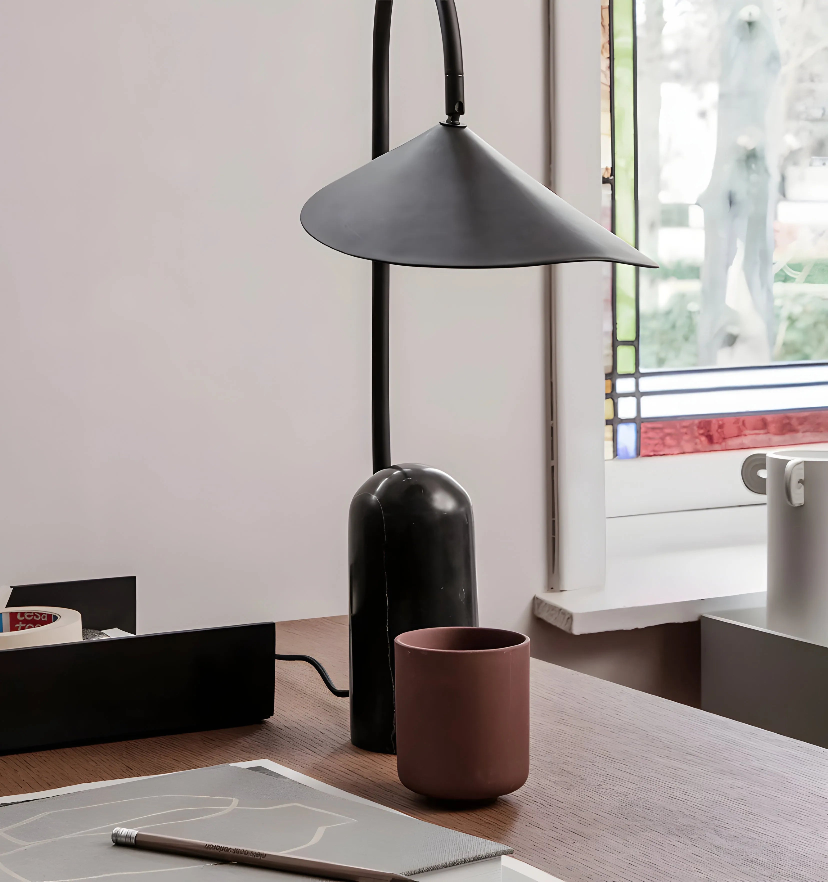 Arum Table Lamp - Yiarolight