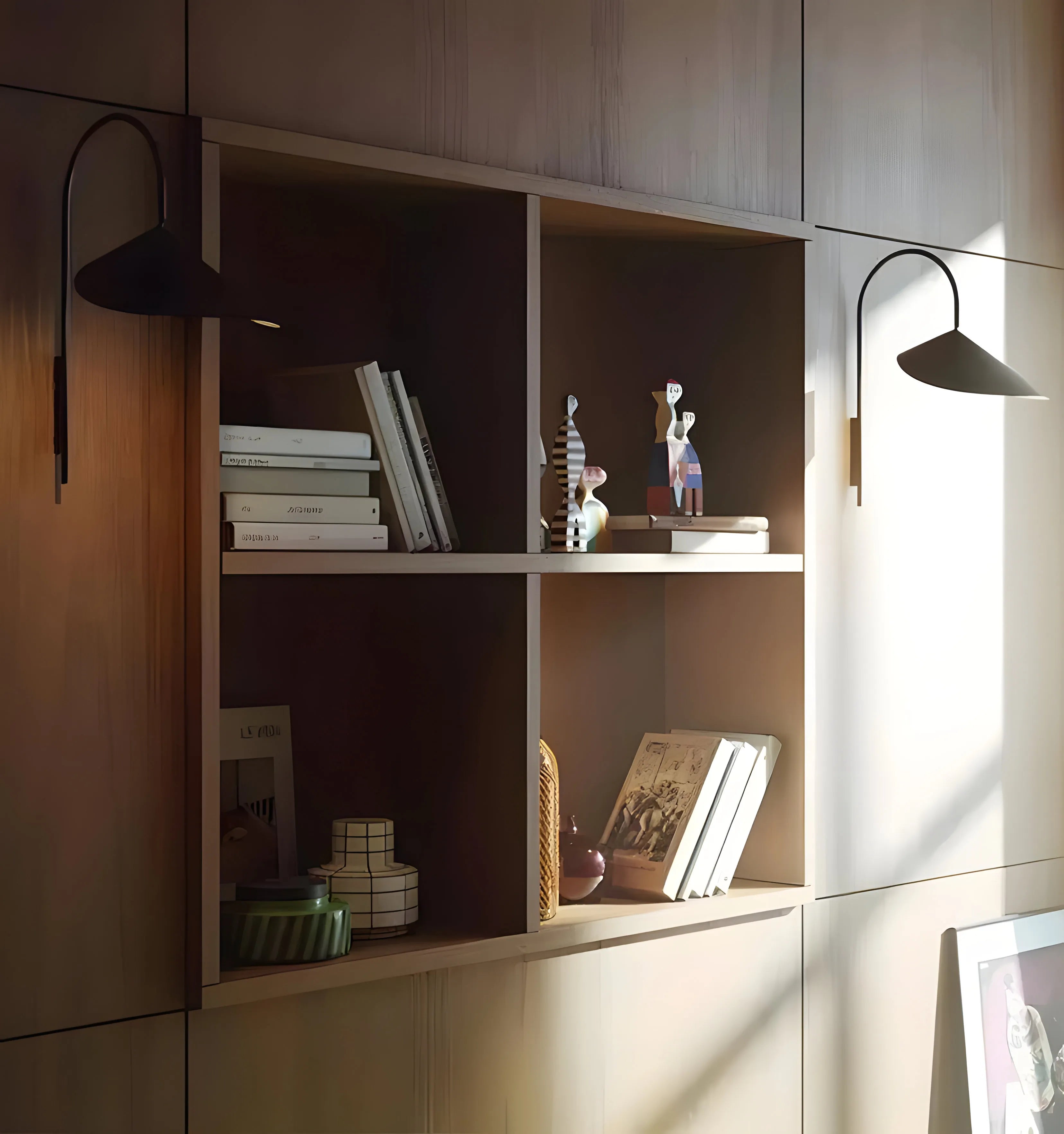 Arum Plug In Wall Lamp - Yiarolight