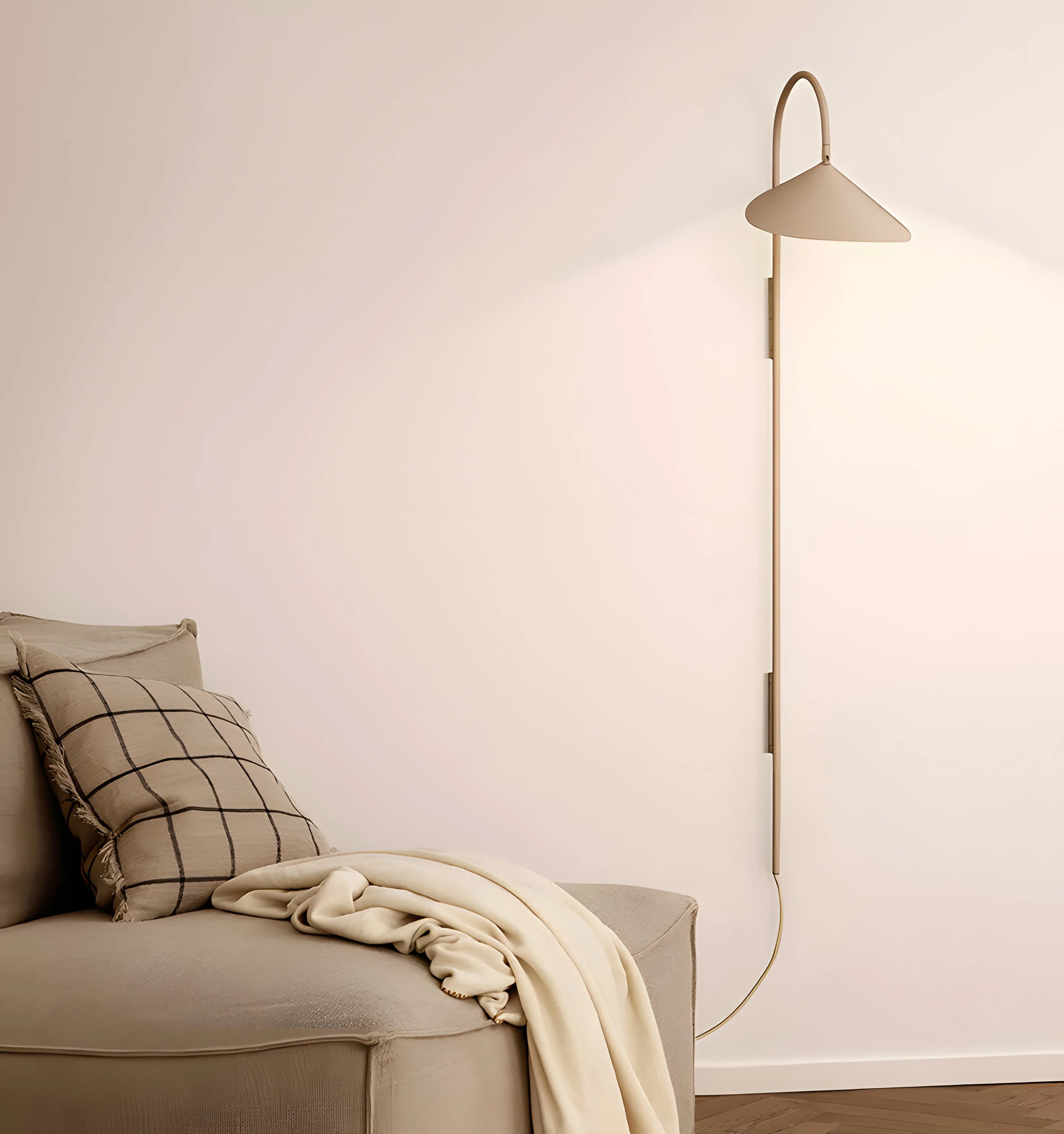 Arum Plug In Wall Lamp - Yiarolight