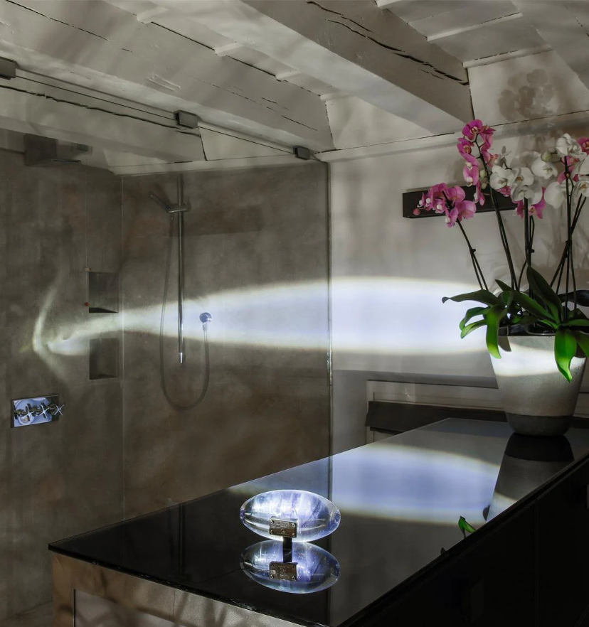 Atman Table Lamp - Yiarolight
