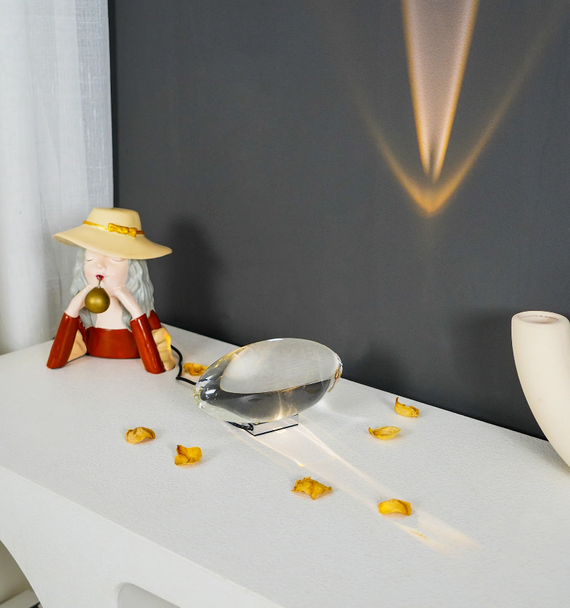 Atman Table Lamp - Yiarolight