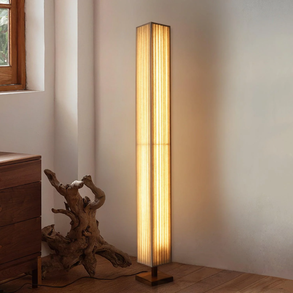 Bailey Floor Lamp - Yiarolight