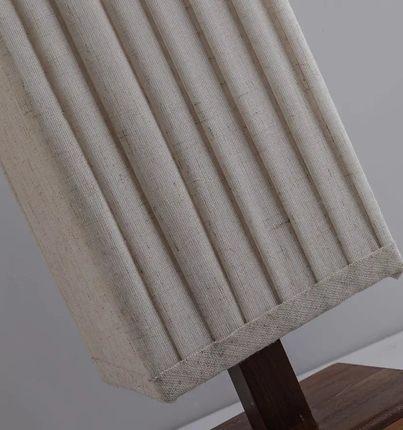 Bailey Floor Lamp - Yiarolight