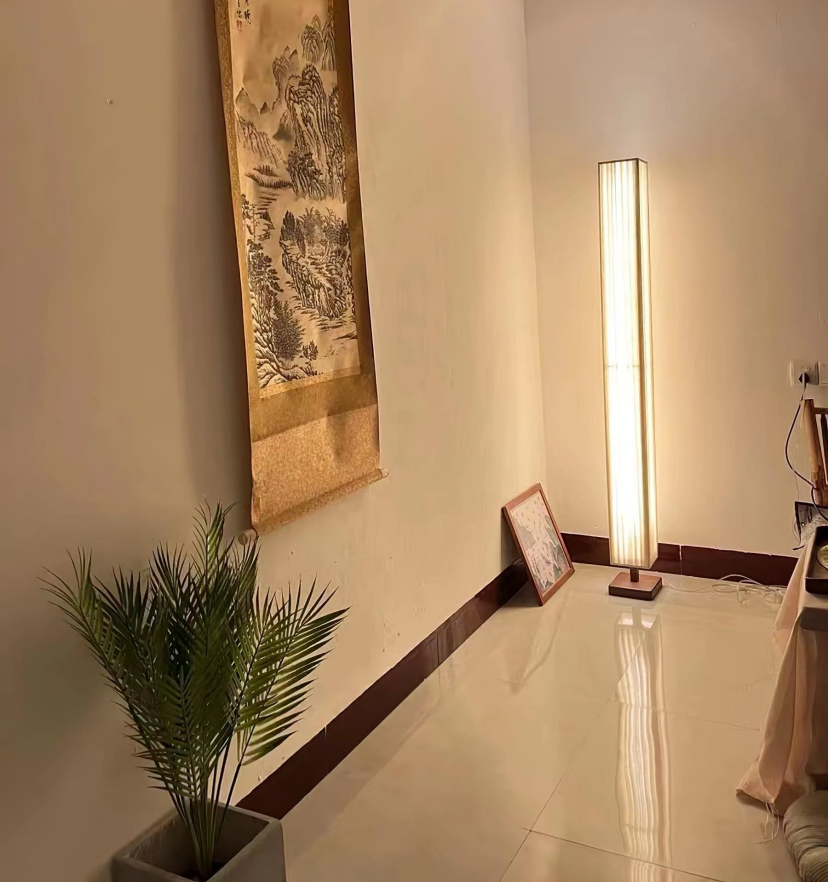 Bailey Floor Lamp - Yiarolight