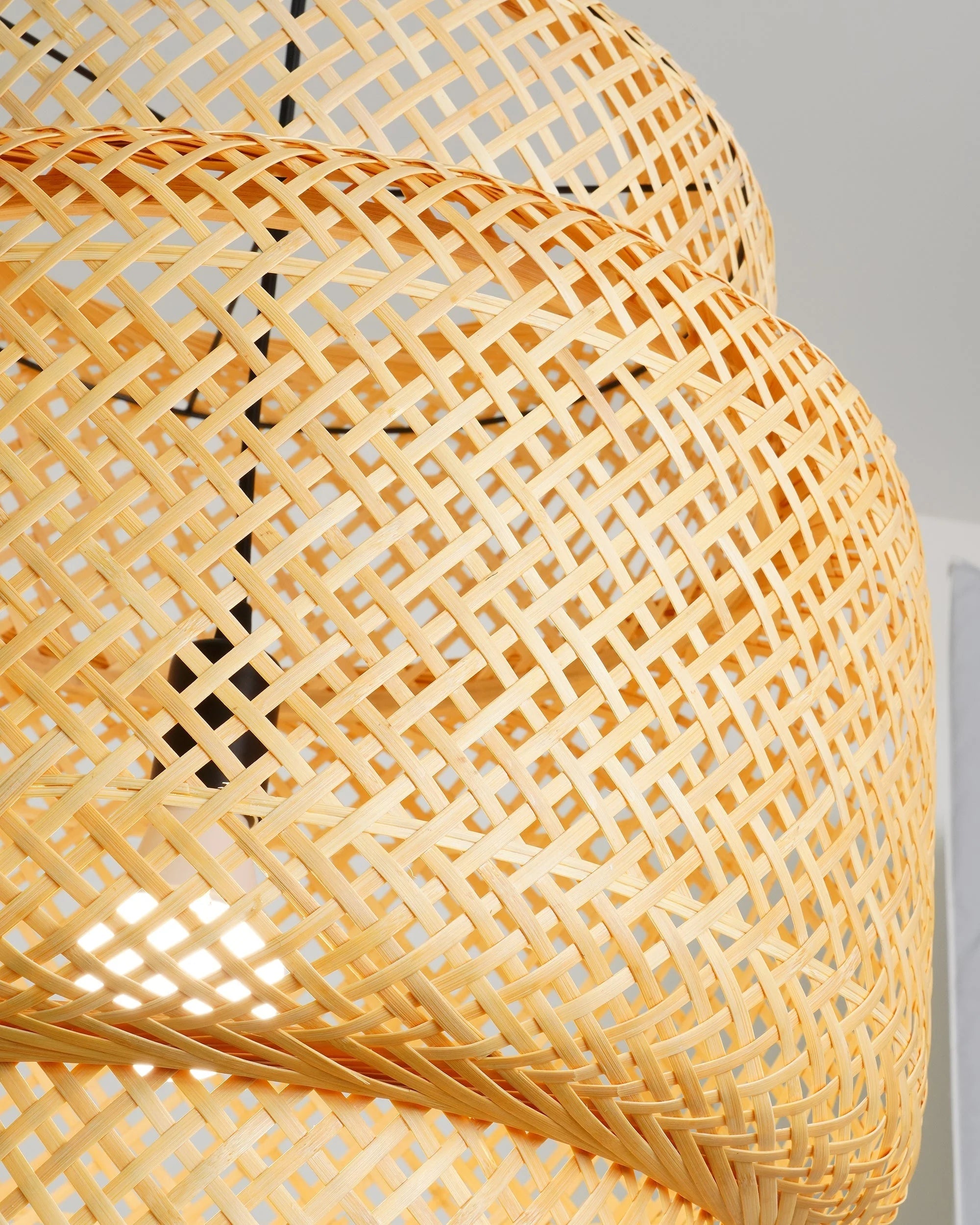 Bamboo Pendant Light - Yiarolight
