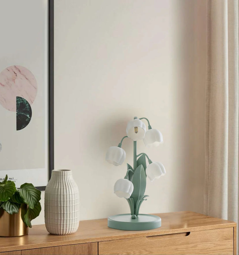 Bell Orchid Table Lamp - Yiarolight