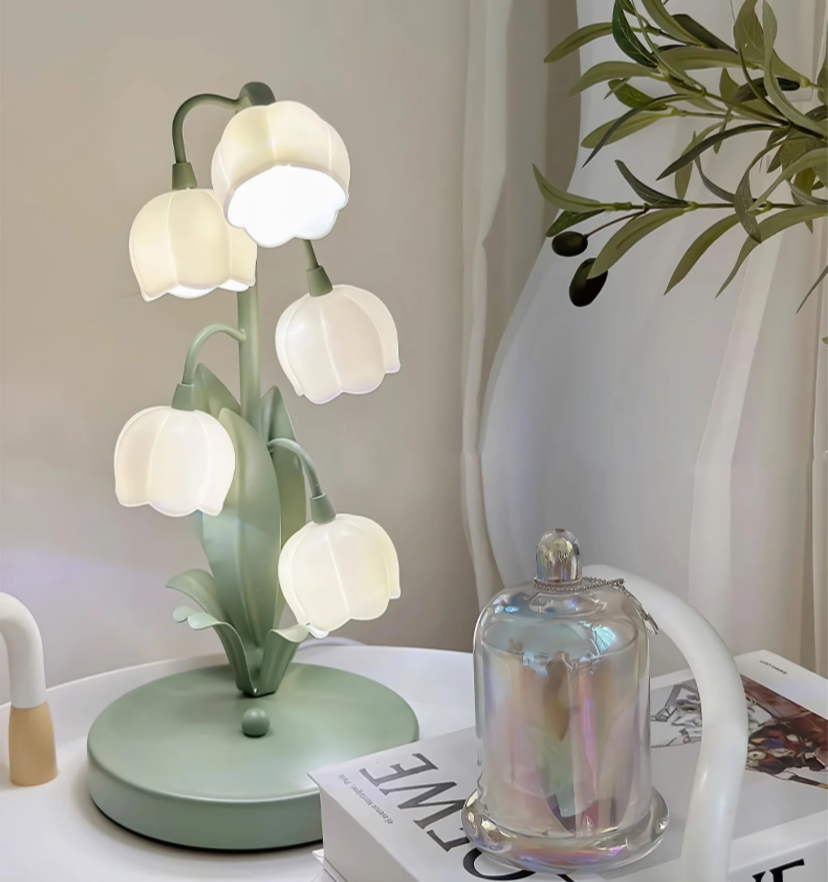 Bell Orchid Table Lamp - Yiarolight