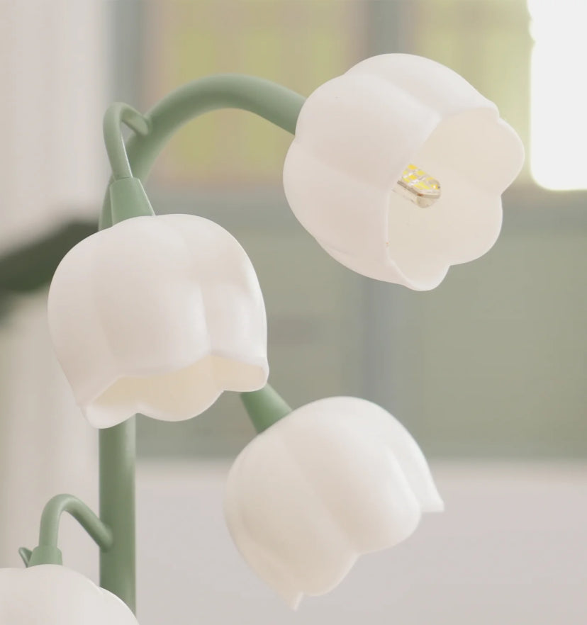 Bell Orchid Table Lamp - Yiarolight