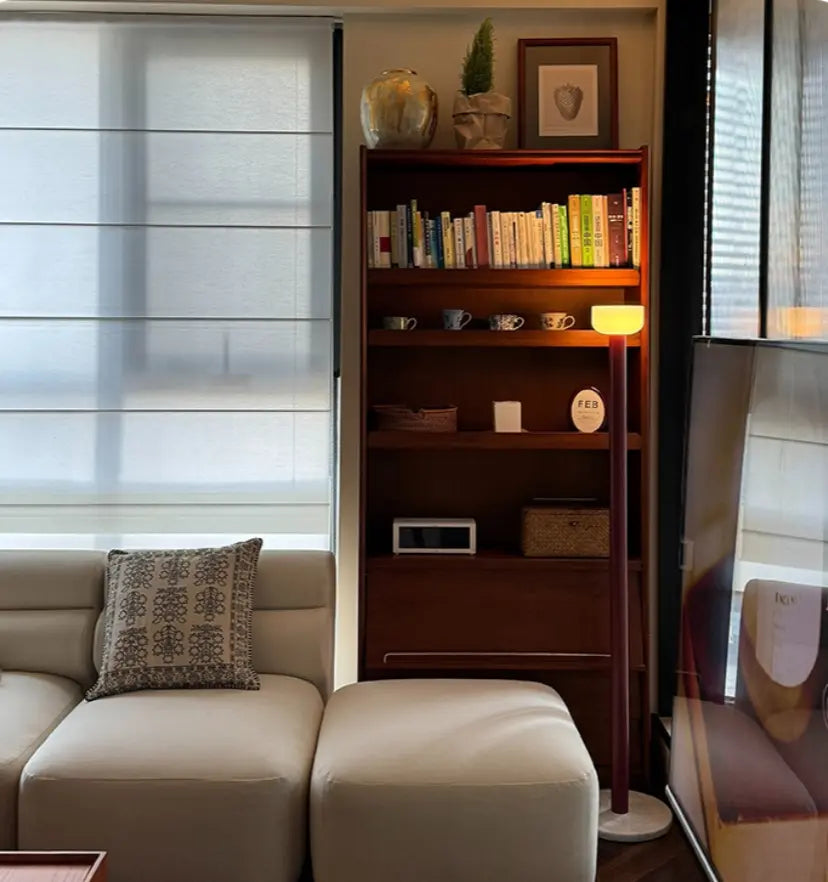 Bellhop Floor Lamp - Yiarolight