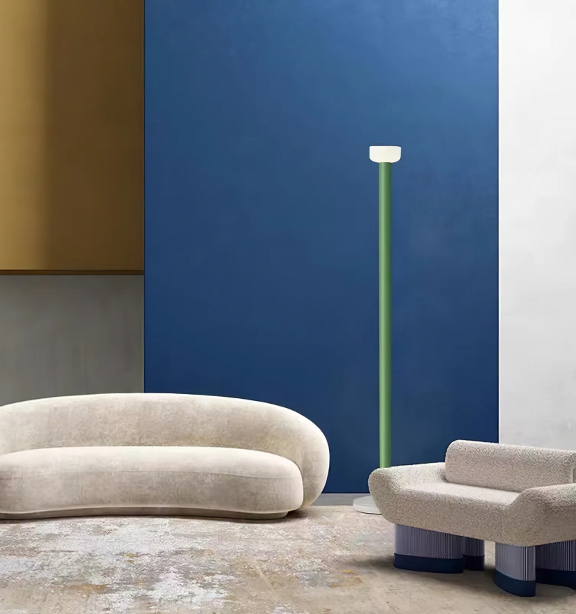 Bellhop Floor Lamp - Yiarolight