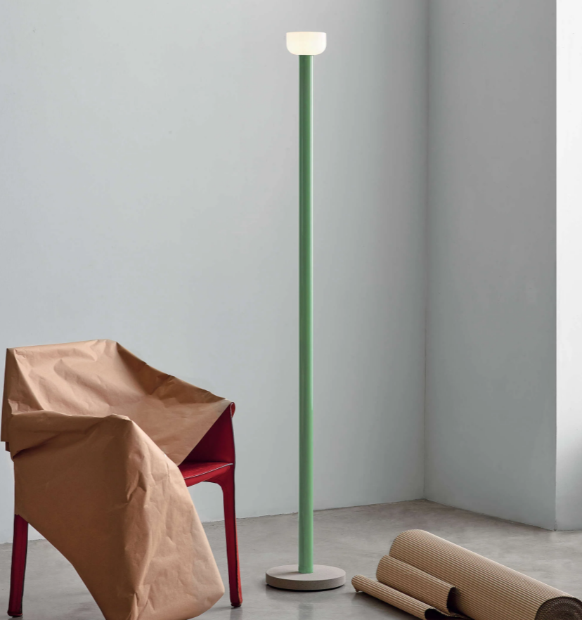 Bellhop Floor Lamp - Yiarolight