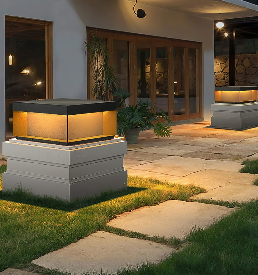 Black Box Outdoor Post Light - Yiarolight