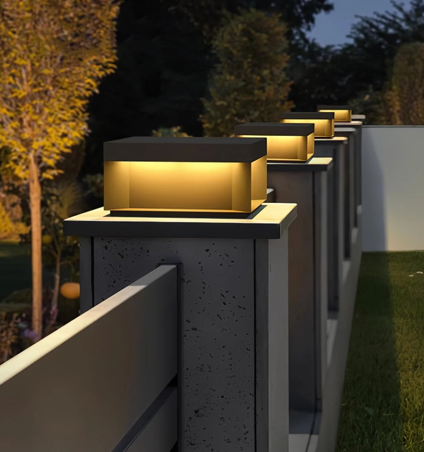 Black Box Outdoor Post Light - Yiarolight